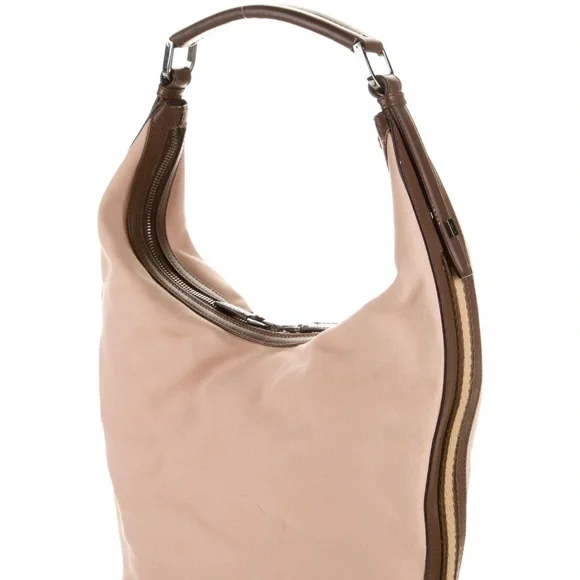 LUXURY MYSTERY BOX WORTH 1K - Picture 11 of 12